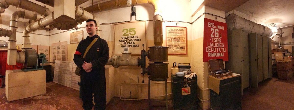 Una cerveza o un tour guiado en un bunker soviético