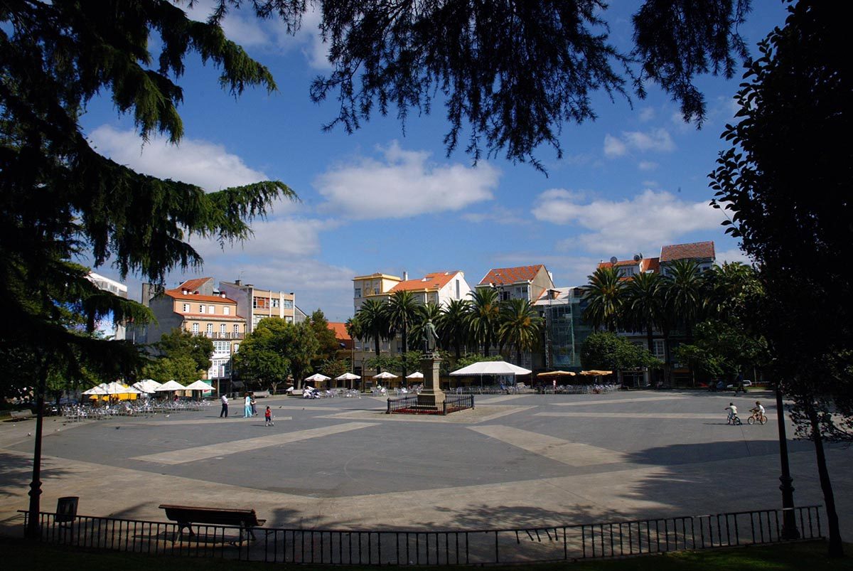Plaza de Amboage y Capitanía