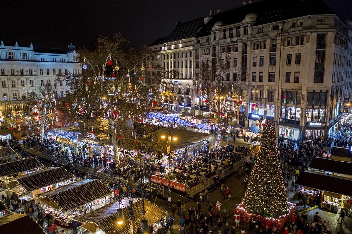Mercadillos de Navidad en Budapest